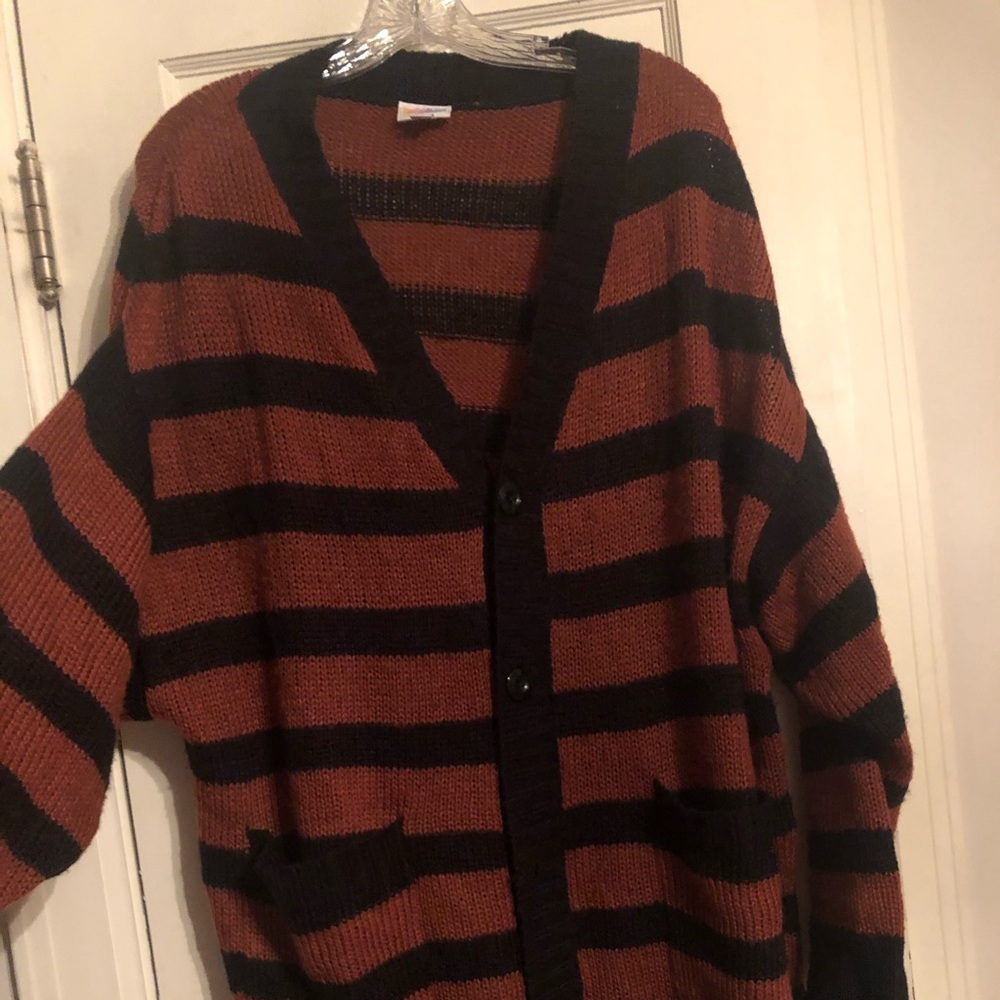 Darling LulaRoe Lucile Grandpa Sweater
